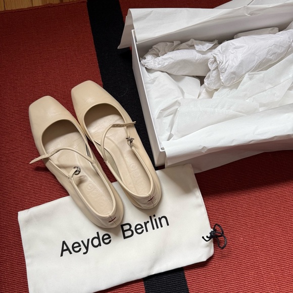 Aeyde Uma Leather Mary-Jane Flats in Creamy Napa - Picture 10 of 10